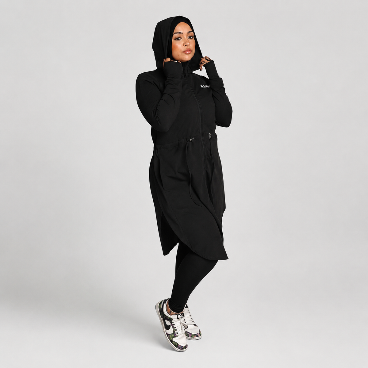 The Signature Active Set- Noir